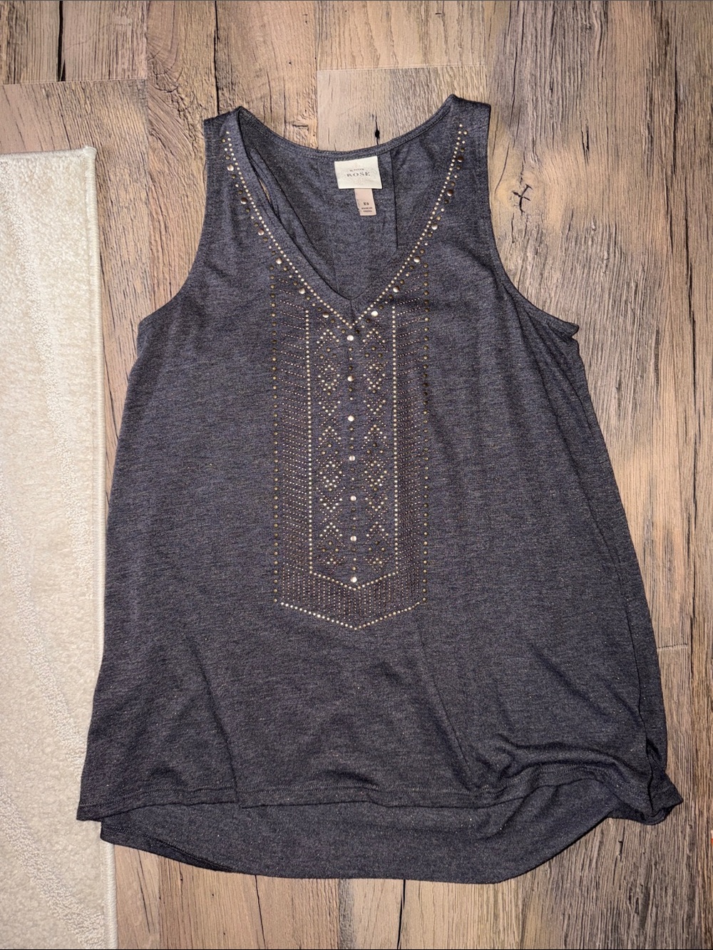 Knox Rose Charcoal Gray V-Neck Tank with Stud Embellishment